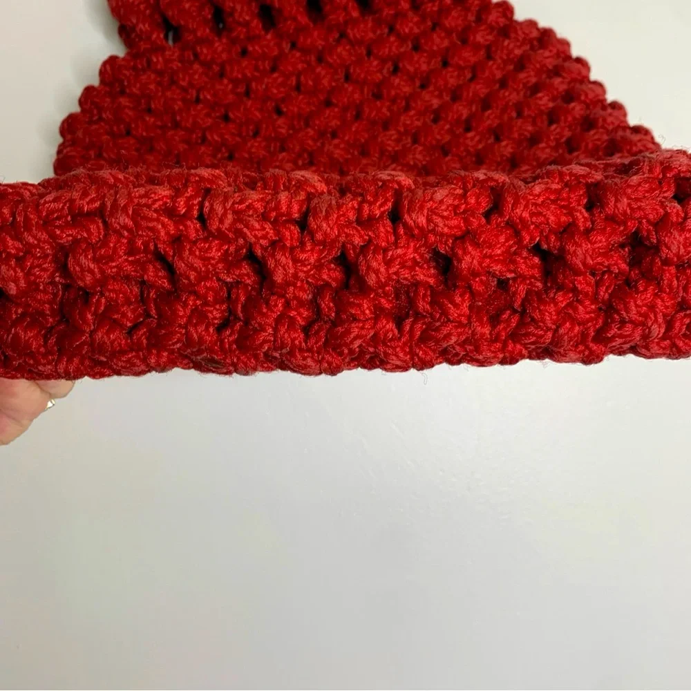 Vintage Style Crochet Handbag Lucite Handles Berry Wine Boho Fall